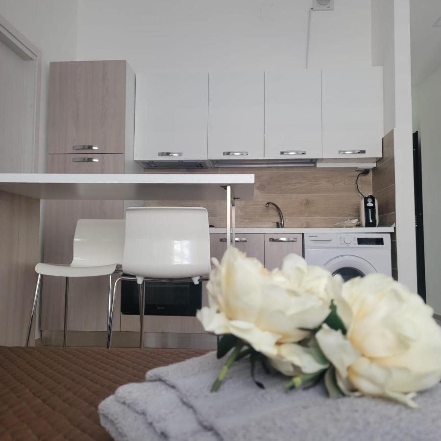 B&B Dei Sogni In Centro, Con Facilita Di Parcheggio Cosenza Exterior foto