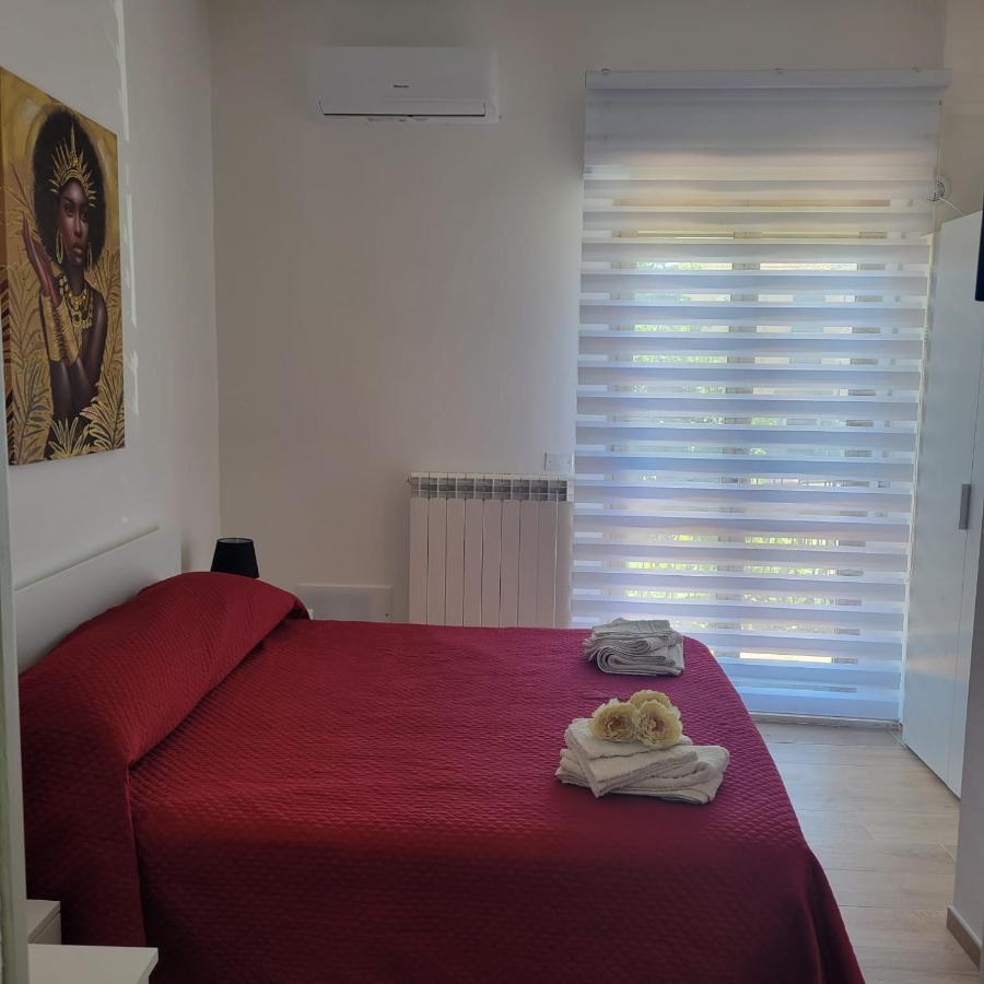 B&B Dei Sogni In Centro, Con Facilita Di Parcheggio Cosenza Exterior foto